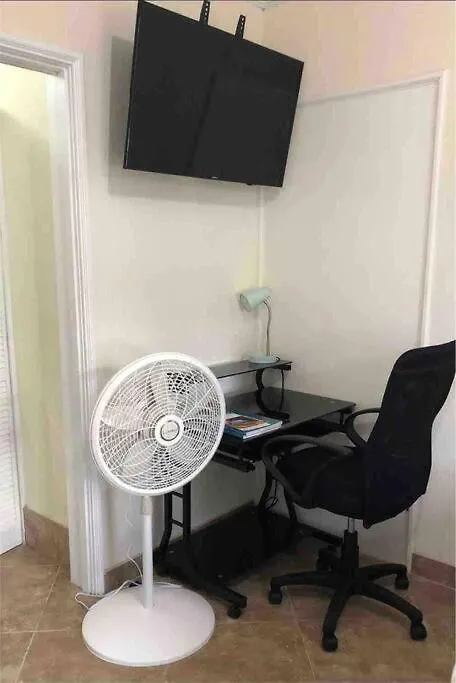 Kelly'S Studio Apartment - Rental Near Airport, Amenities And Bus Route Saint Philip 0*,  Barbados